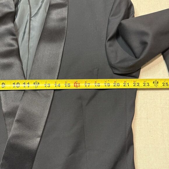Giorgio Armani Collezioni Black Blazer Jacket Men’s Size 44R 100% Wool Suit - Picture 5 of 9